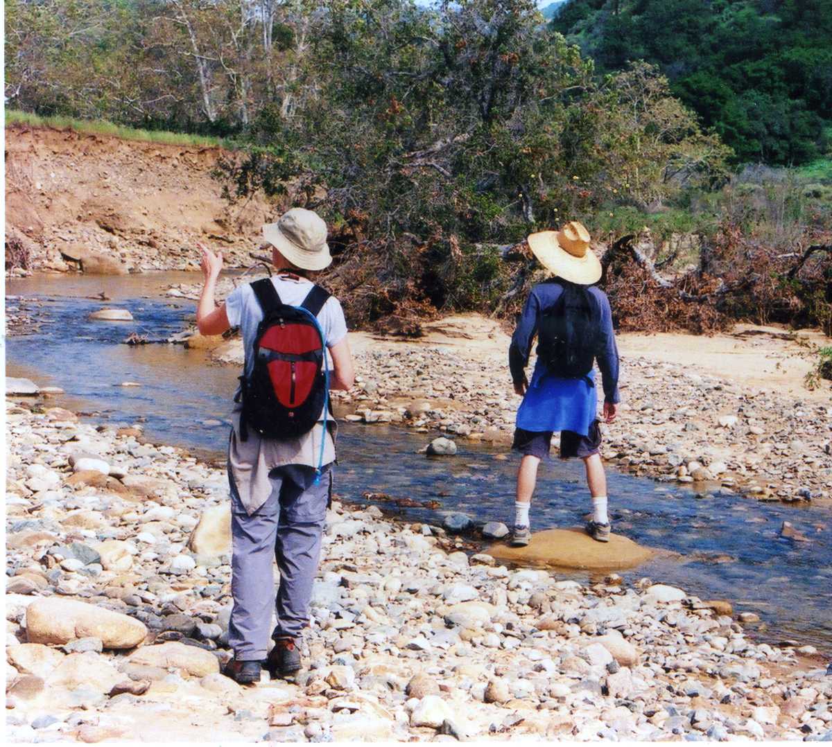 Hot weather hiking hotsell